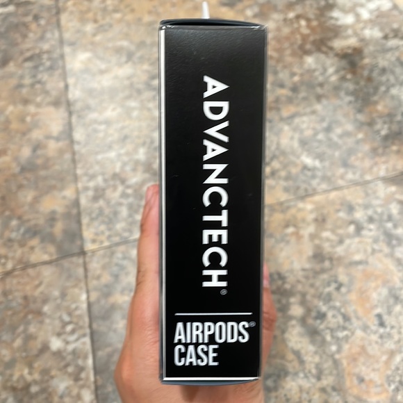 Advanctech AirPods case for Apple AirPods Pro cow animal print NWT key ring gift - Picture 2 of 6
